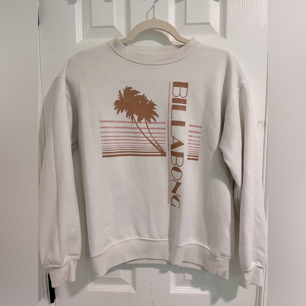 billabong size small crew neck